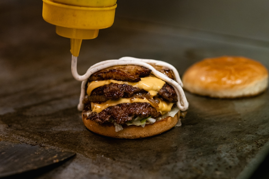 Tuning_Burger_02 (1).jpeg