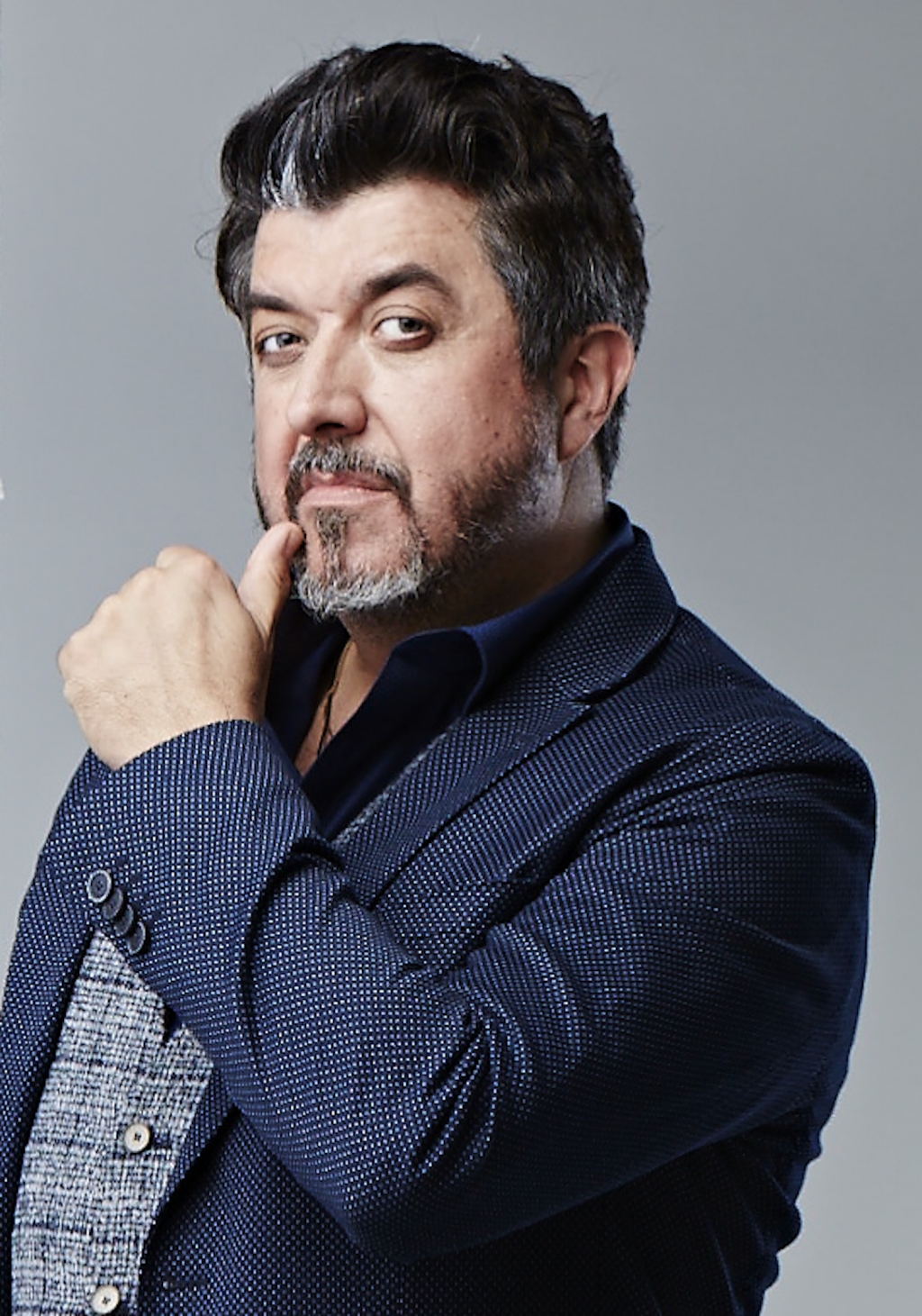 2025.10.31_Vigadó_László Boldizsár portré 2021 by Emmer László.png