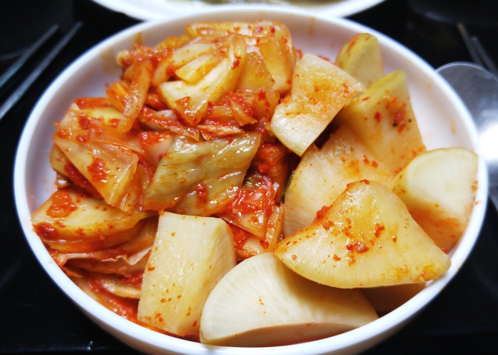 kimchi-g9abed955d_1280.jpg