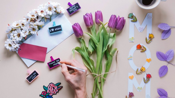 4 gyönyörű DIY ajándékötlet anyák napjára: készíts neki saját kezűleg meglepetést!