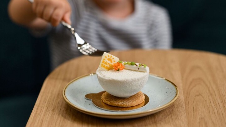 Ínycsiklandó sütemény, ami jótékony célt szolgál: érkezik a Bátor Süti a Danubius Hotels szállodáiba!